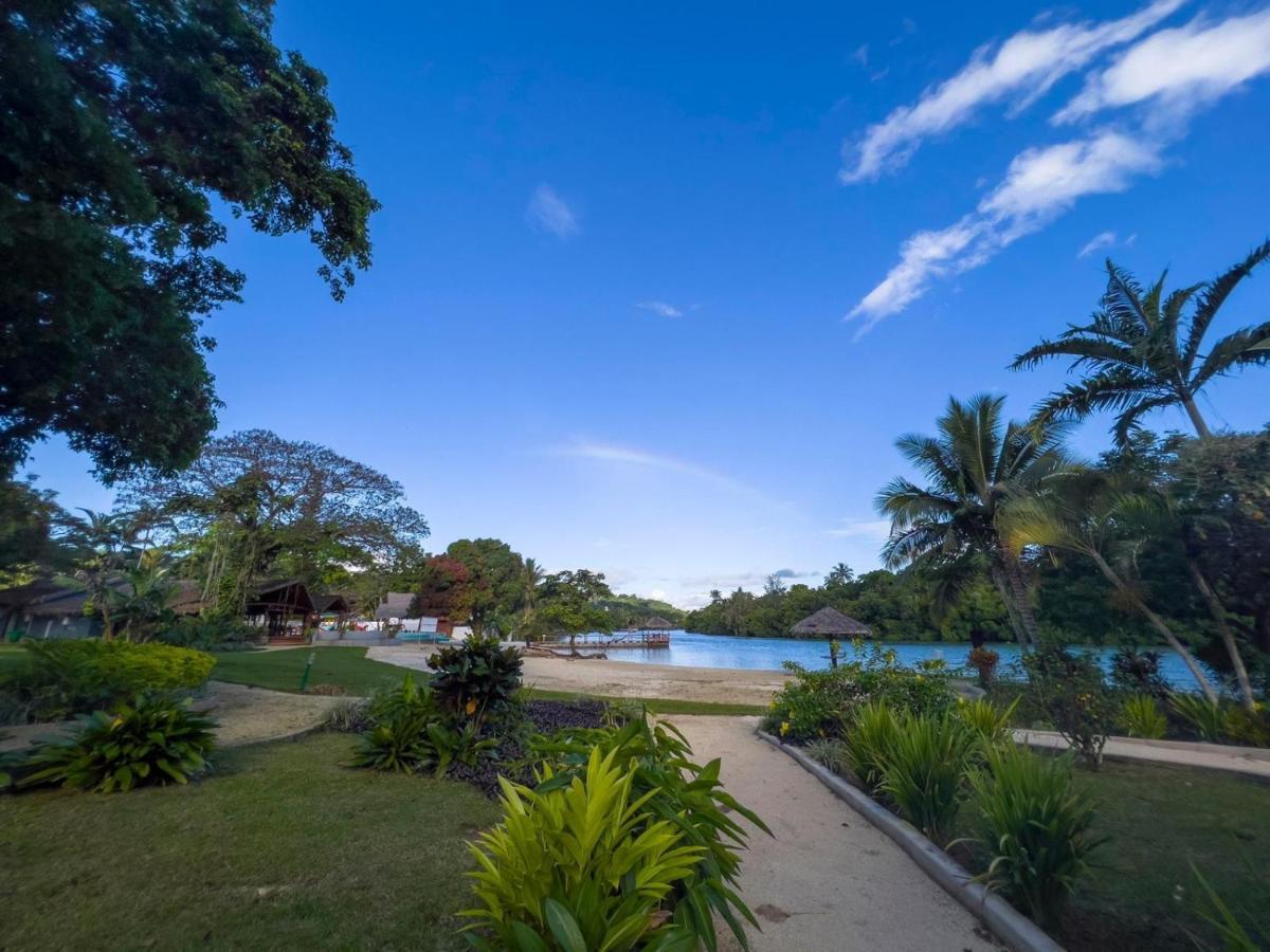 Mg Cocomo Resort Vanuatu Port Vila Exterior photo