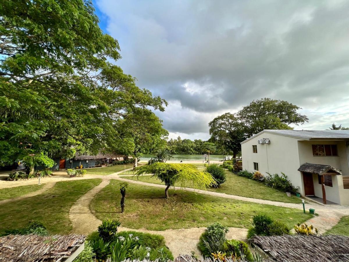 Mg Cocomo Resort Vanuatu Port Vila Exterior photo